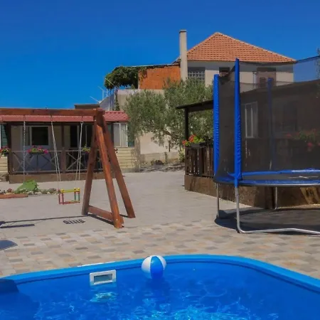 Alluring Holiday In Pako Tane With Swimming Pool Pakostane
