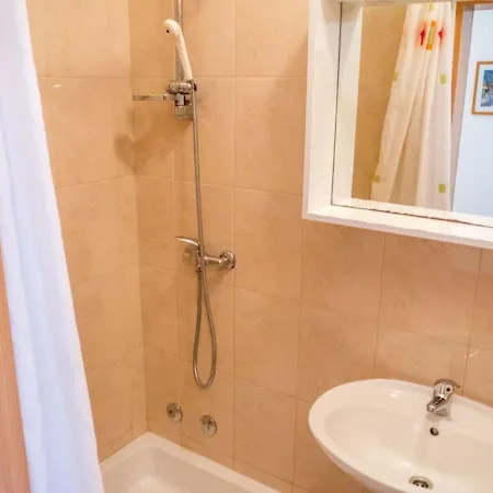 Apartment Alluring Holiday In Pako Tane With Swimming Pool Pakostane